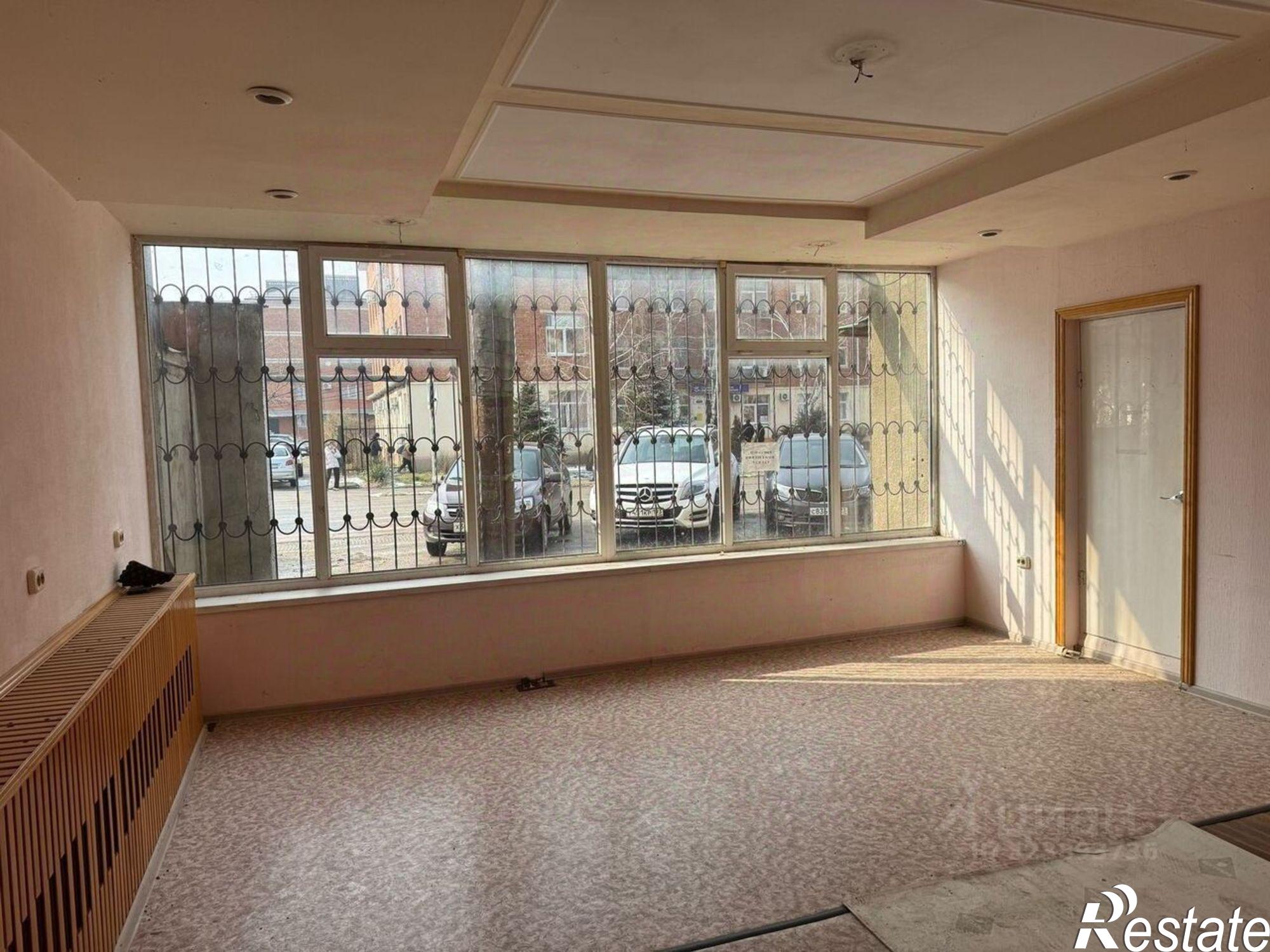 Сдать офис, помещение под офис за 24 662 рублей на улица Ворошилова, 37