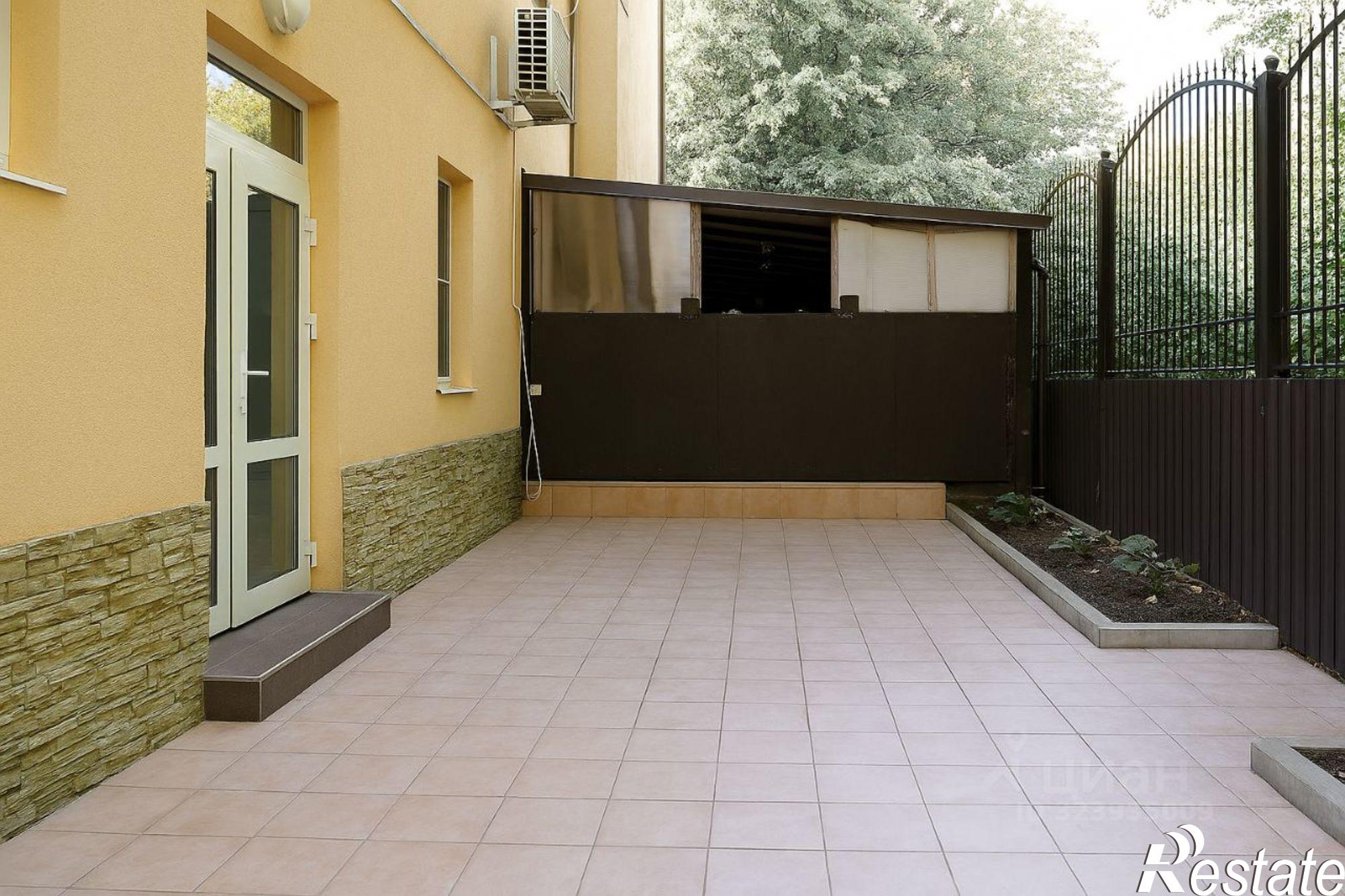 Купить дачу, дом, коттедж за 13 200 000 рублей на Центральная улица, 51/5