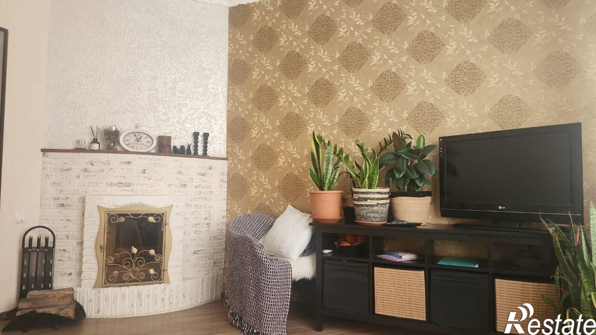 Купить дачу, дом, коттедж за 10 500 000 рублей на улица Чапаева, 94