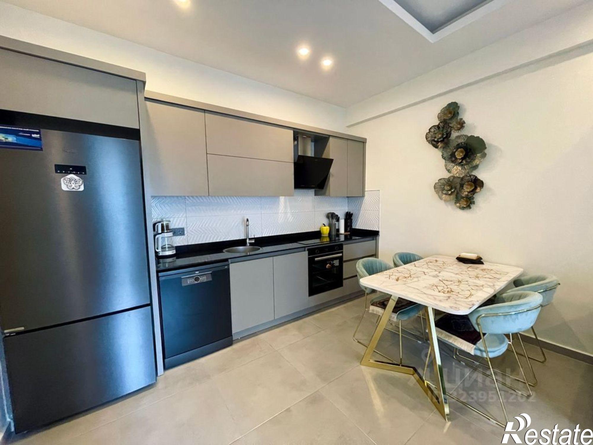 Купить квартиру за 10 500 000 рублей на ул Парусная, 25