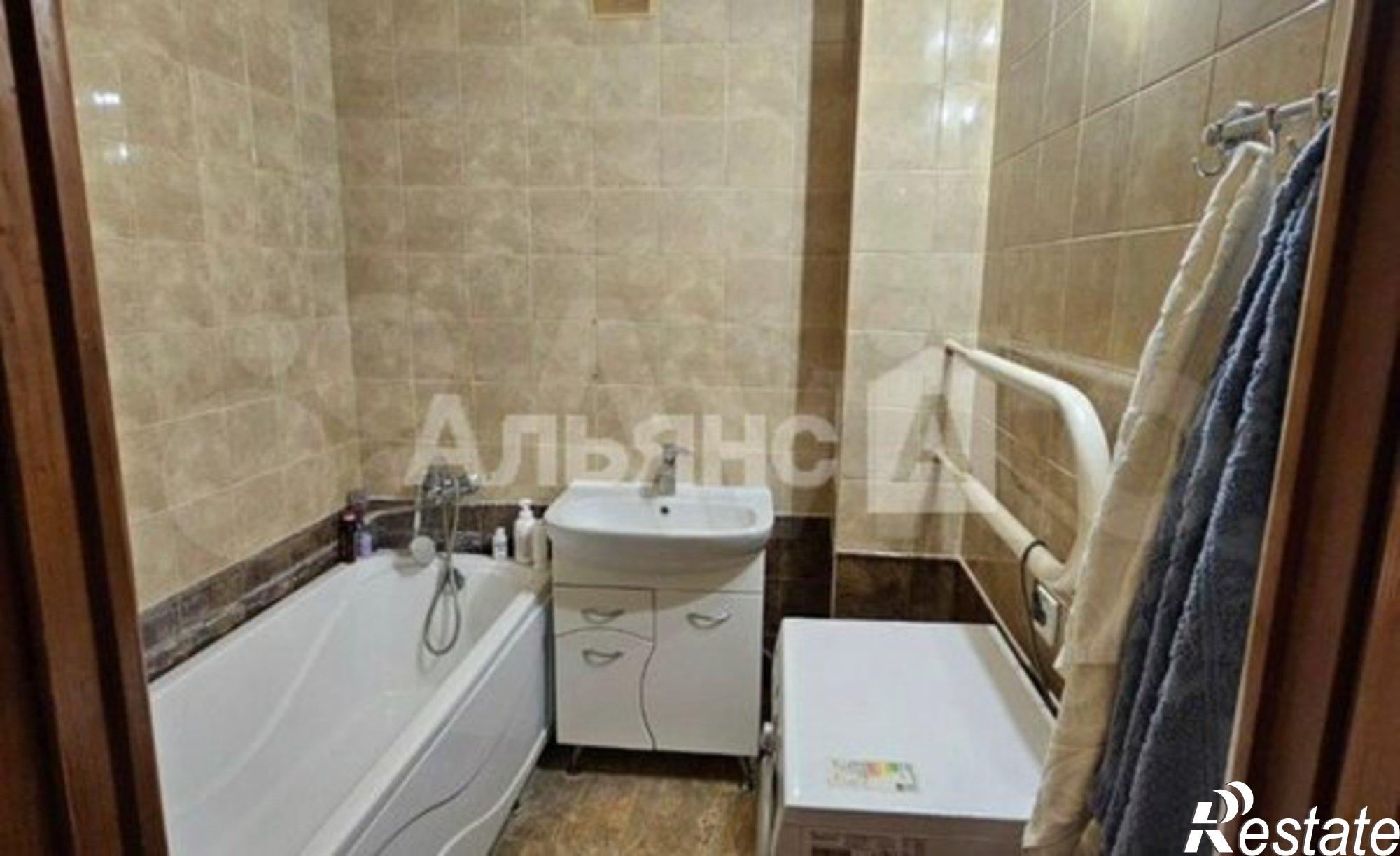 Купить квартиру за 5 200 000 рублей на улица Розы Люксембург, 199А