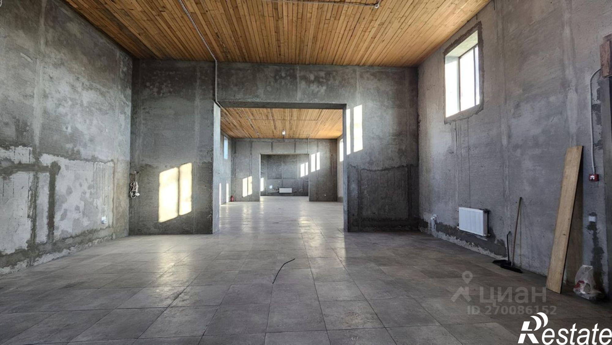 Купить ОСЗ, отдельно стоящее здание за 40 000 500 рублей на улица Гладкова, 18А