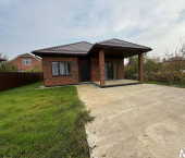 коттедж 85 кв м ул 36-я Линия, 828