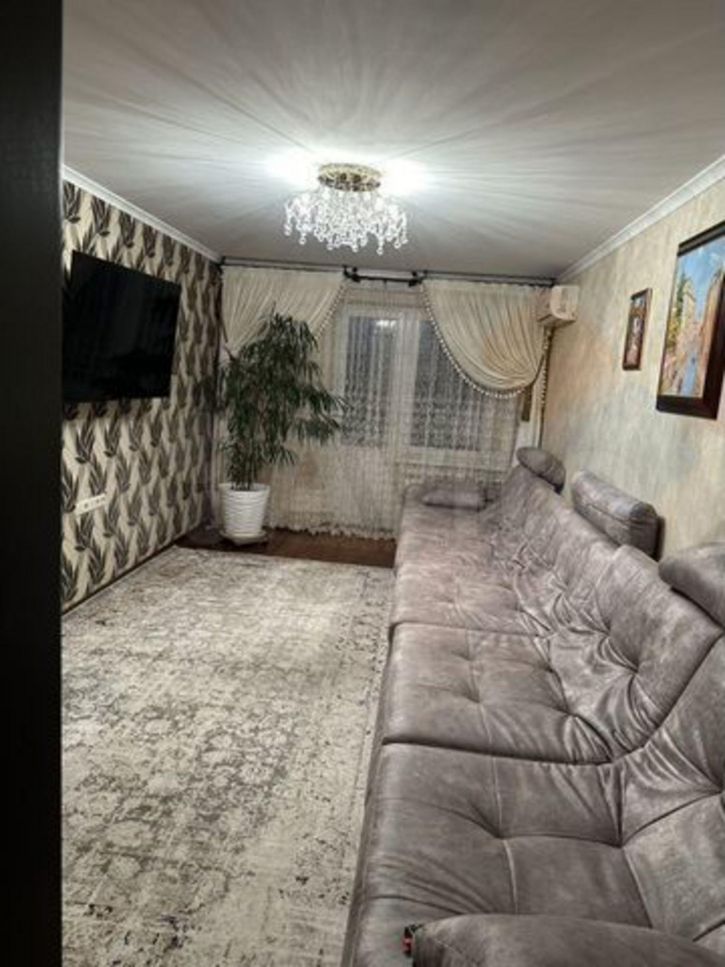 3-комн квартира Наримановская ул, 6