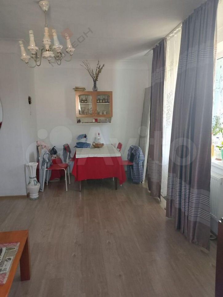 2-комн квартира Южгипронисельстрой ул, 3