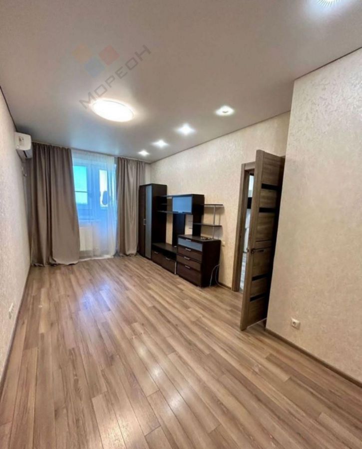 1-комн квартира Войсковая ул, 10/В