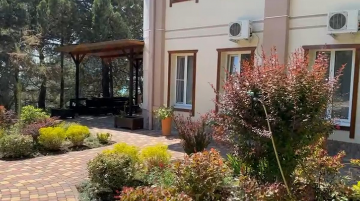 Отдельное здание Сухумское ш, 2А