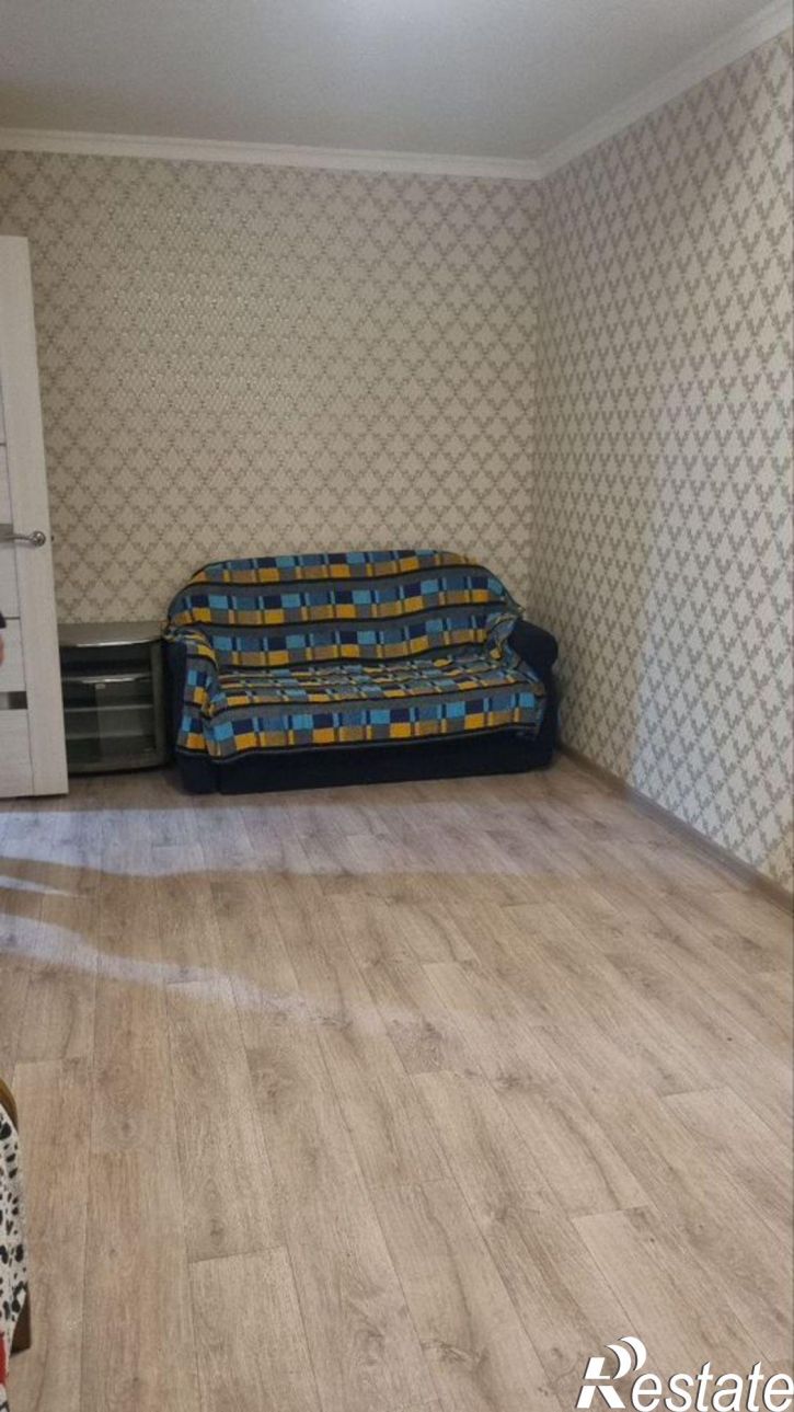 1-комн квартира улица Ленина, 100,  д. 100