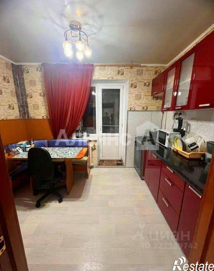 2-комн квартира улица Агаркова, 71,  д. 71