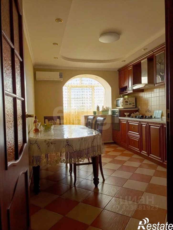 3-комн квартира ул Анджиевского, 76,  д. 76