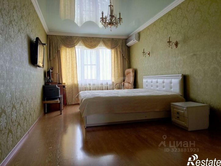 3-комн квартира ул Анджиевского, 76,  д. 76