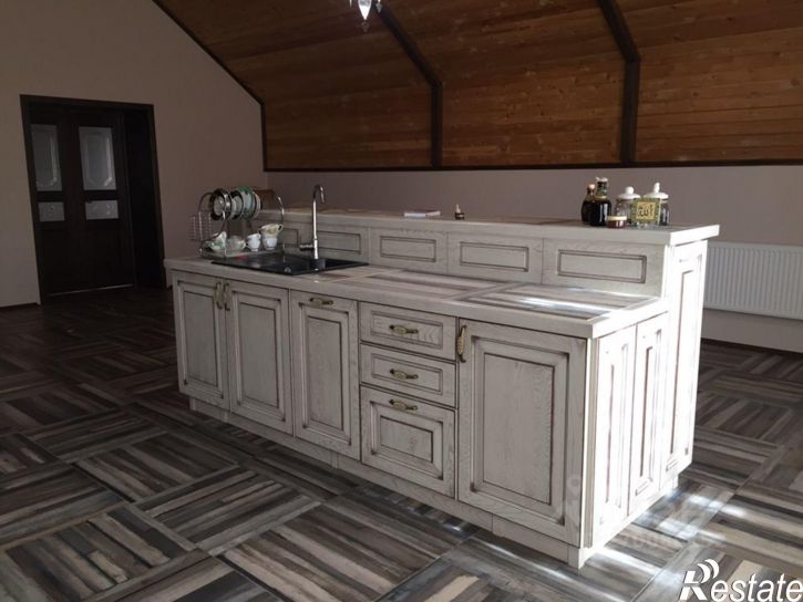 Отдельное здание улица Гладкова, 18А,  д. 18А