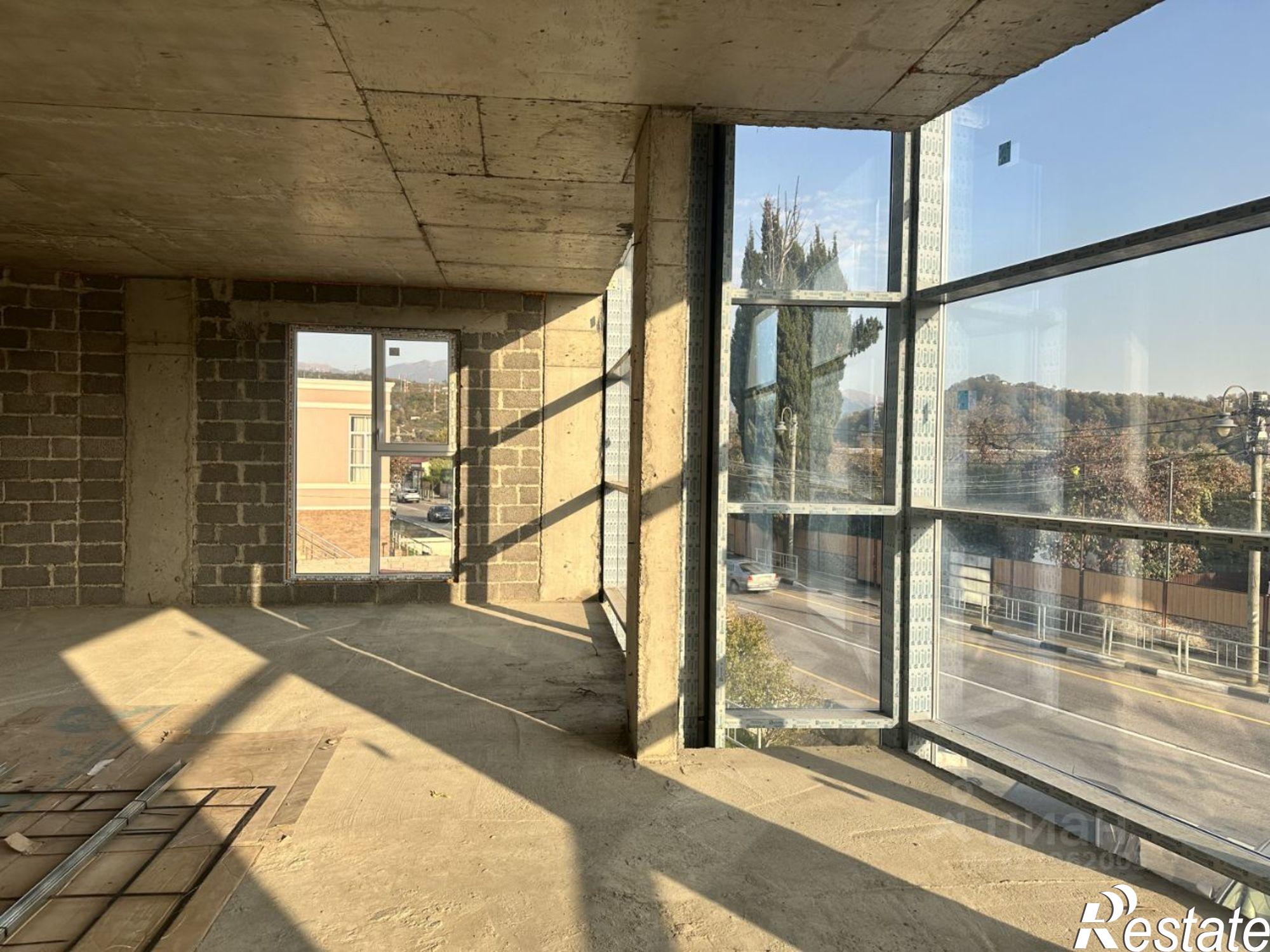 Купить ОСЗ, отдельно стоящее здание за 55 184 100 рублей на Сочи, Костромская улица, 109