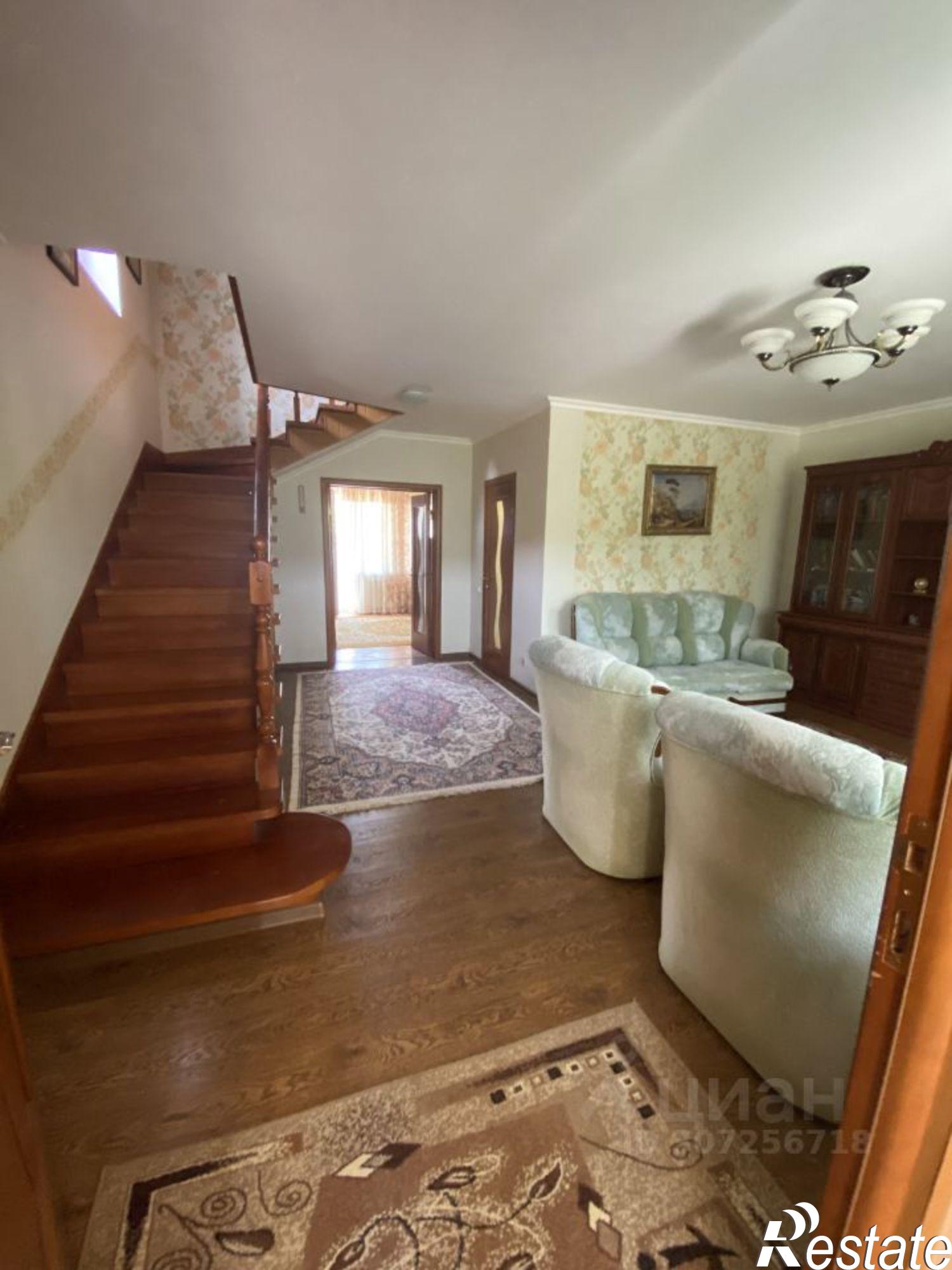 Купить дачу, дом, коттедж за 11 800 000 рублей на Совхозная улица, 15А