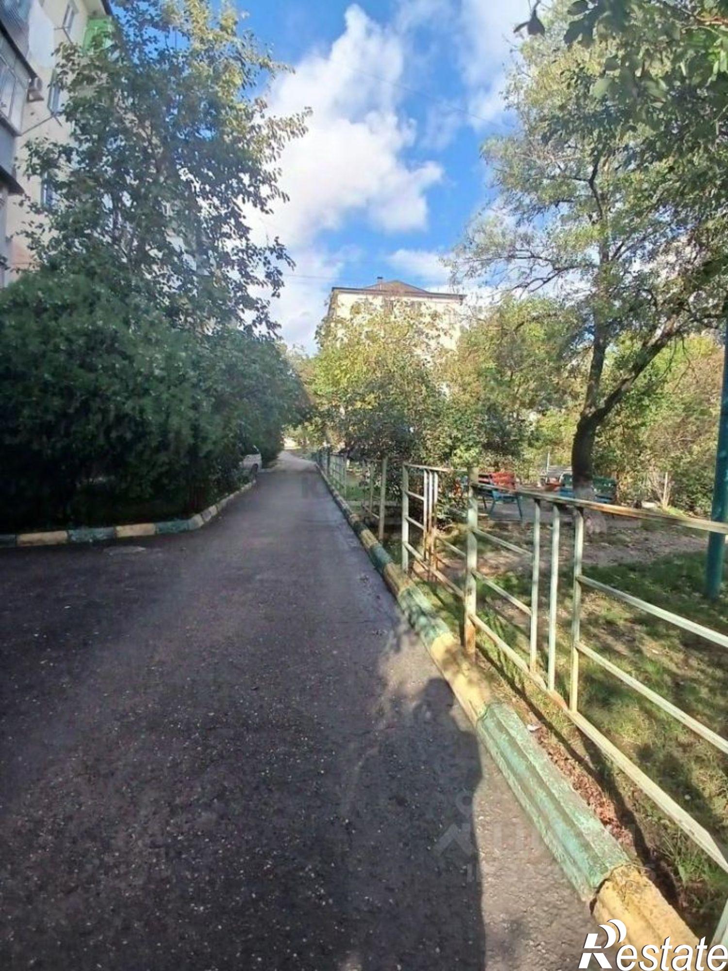 Купить квартиру за 4 200 000 рублей на Новороссийск, ул. Видова, 180