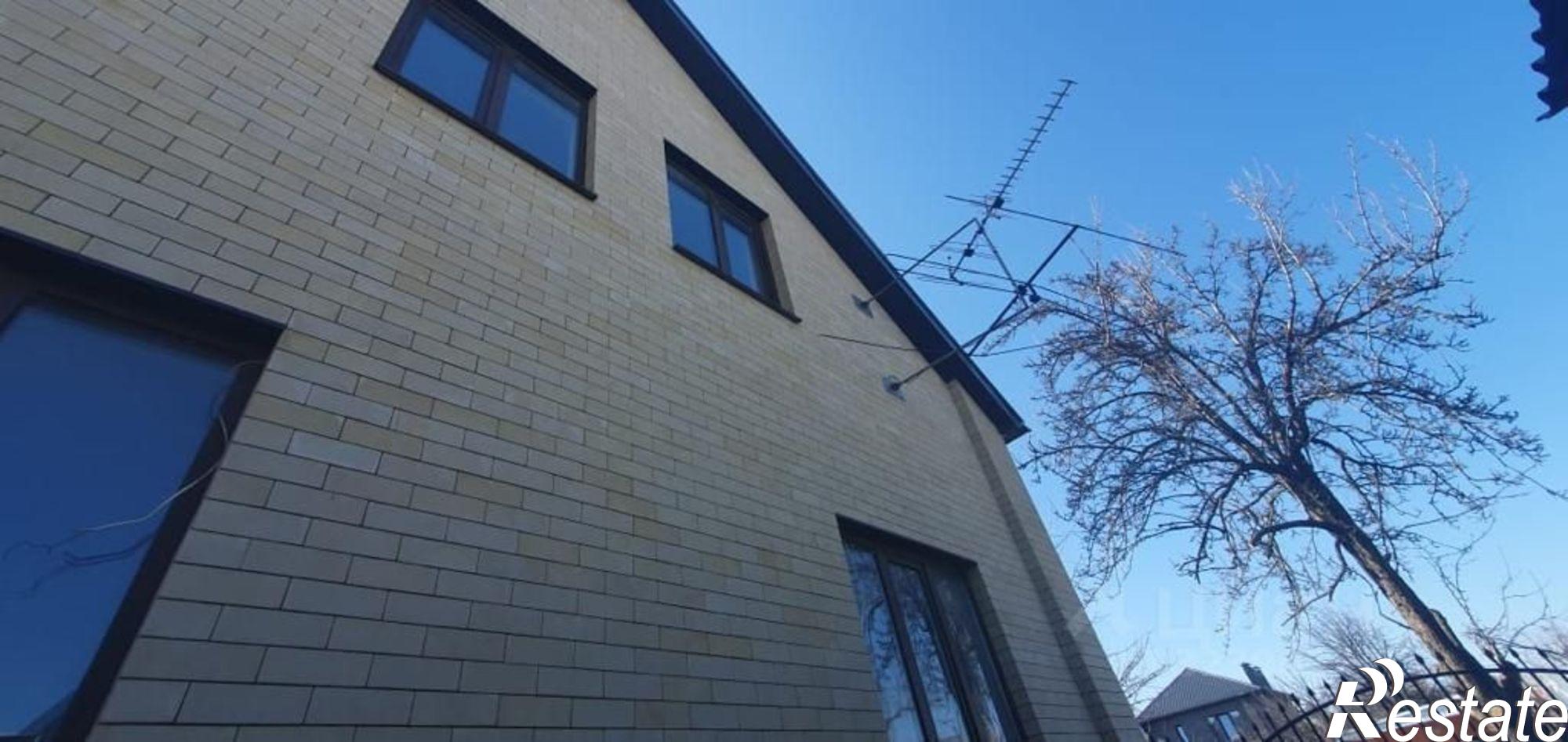 Купить дачу, дом, коттедж за 21 000 000 рублей на Армавир, Московская улица