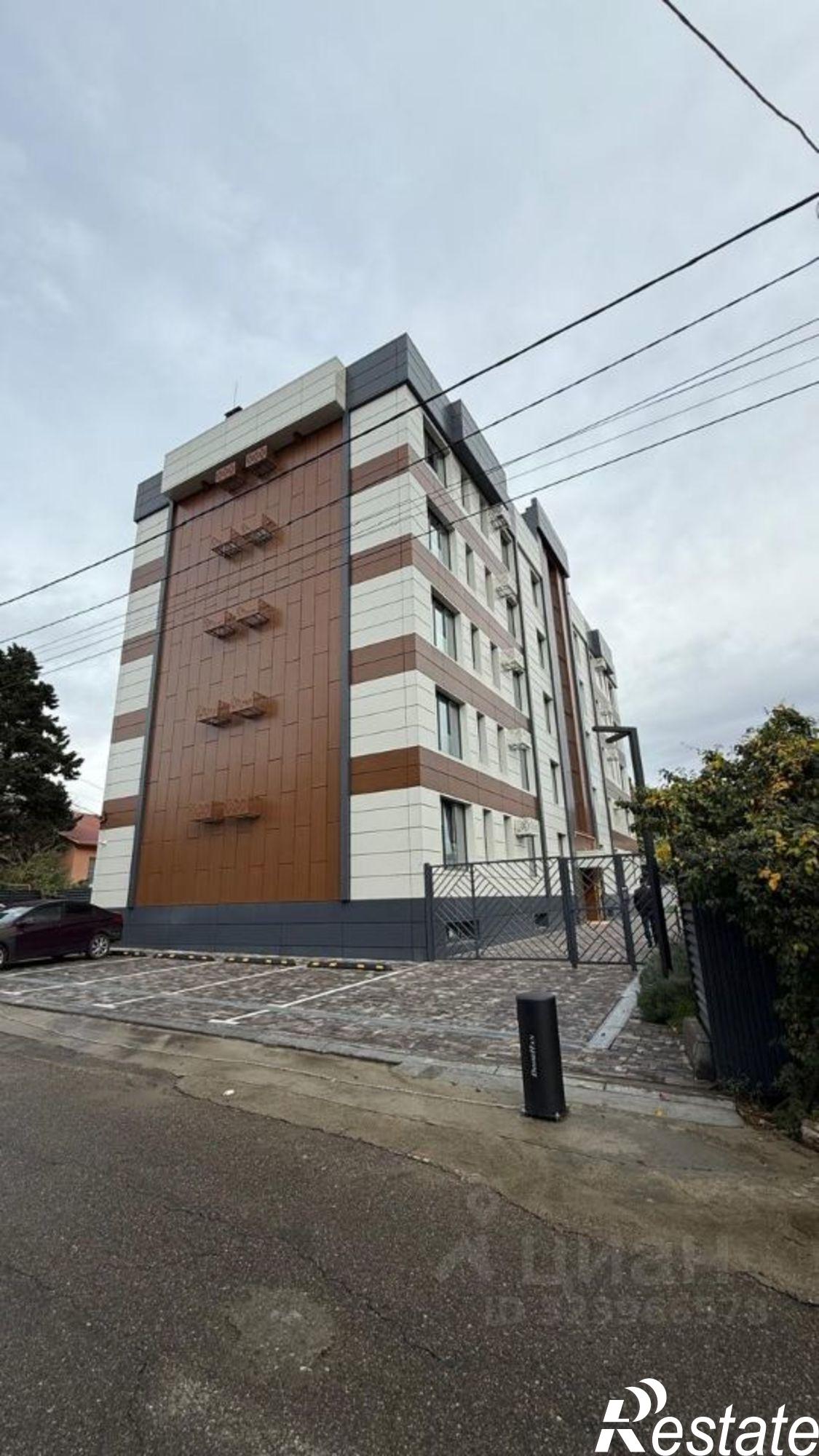 Купить квартиру за 6 460 000 рублей на Туапсе, улица Клары Цеткин