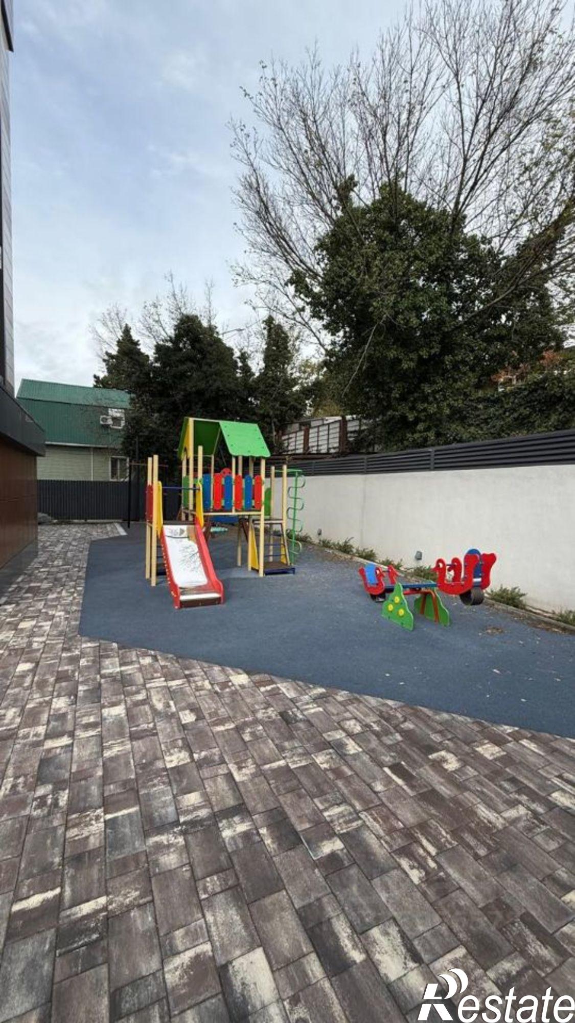 Купить квартиру за 6 460 000 рублей на Туапсе, улица Клары Цеткин