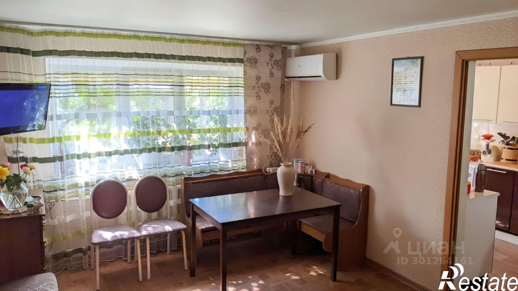 Купить дачу, дом, коттедж за 7 300 000 рублей на Крымск, улица Тургенева, 17