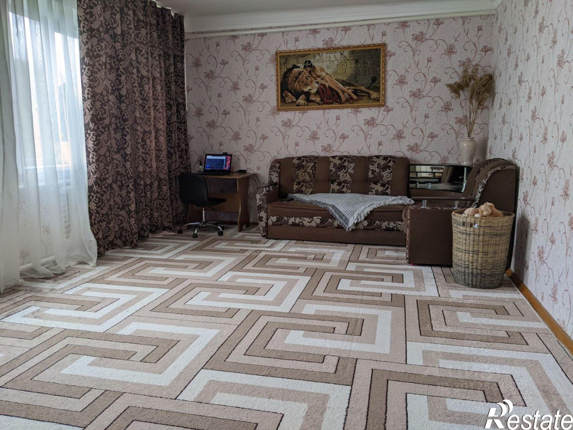 Купить дачу, дом, коттедж за 7 300 000 рублей на Крымск, улица Тургенева, 17