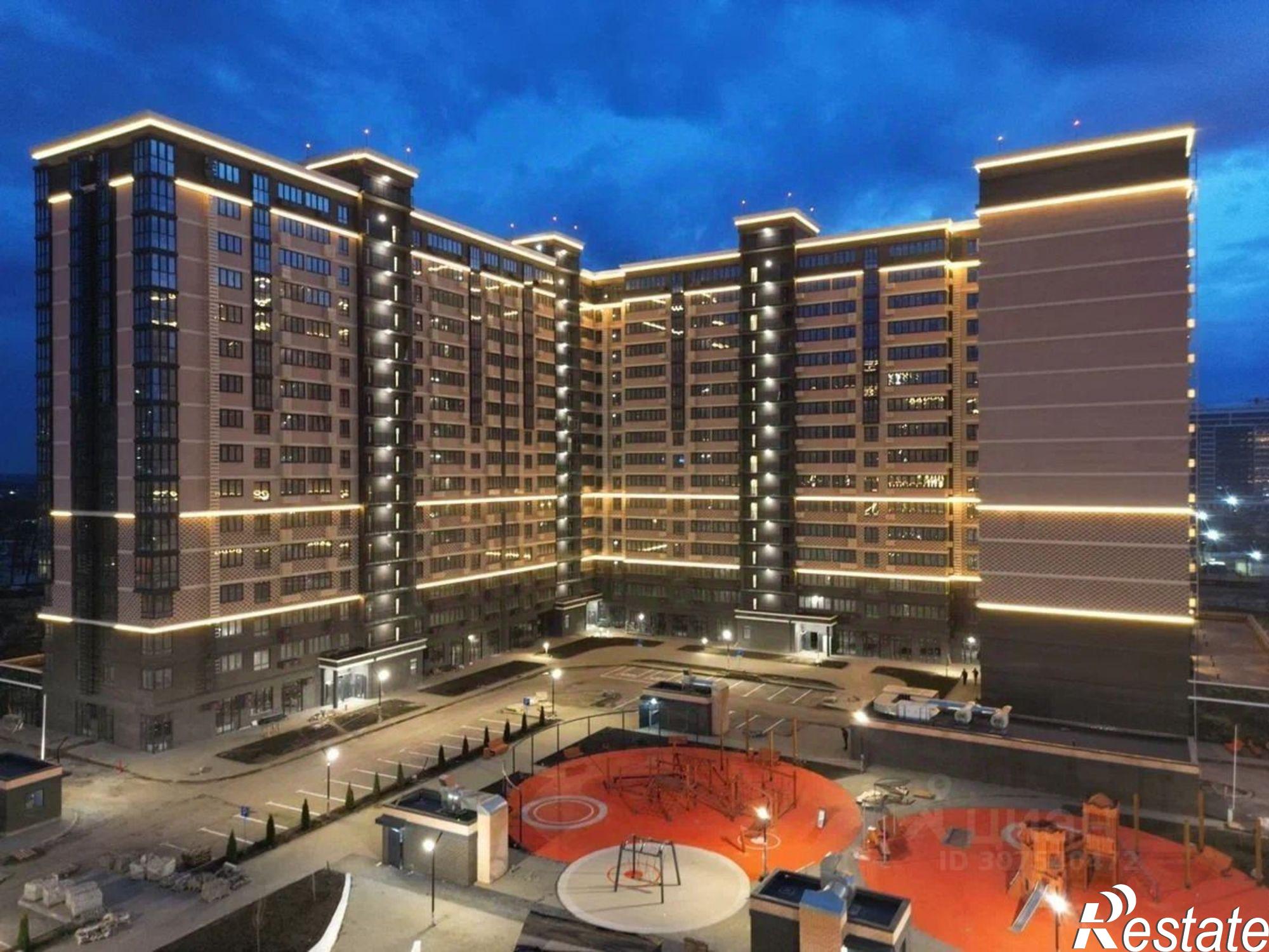 Купить квартиру за 10 389 500 рублей на улица Западный Обход, 65/1