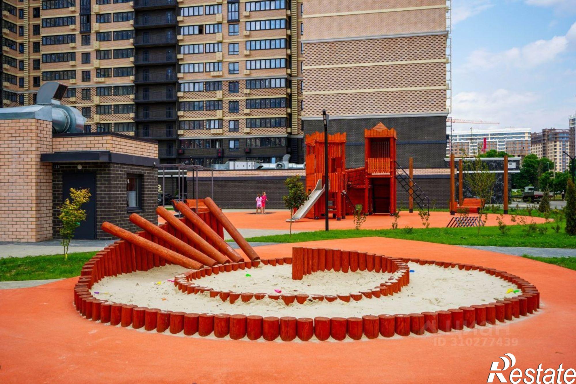 Купить квартиру за 10 389 500 рублей на улица Западный Обход, 65/1