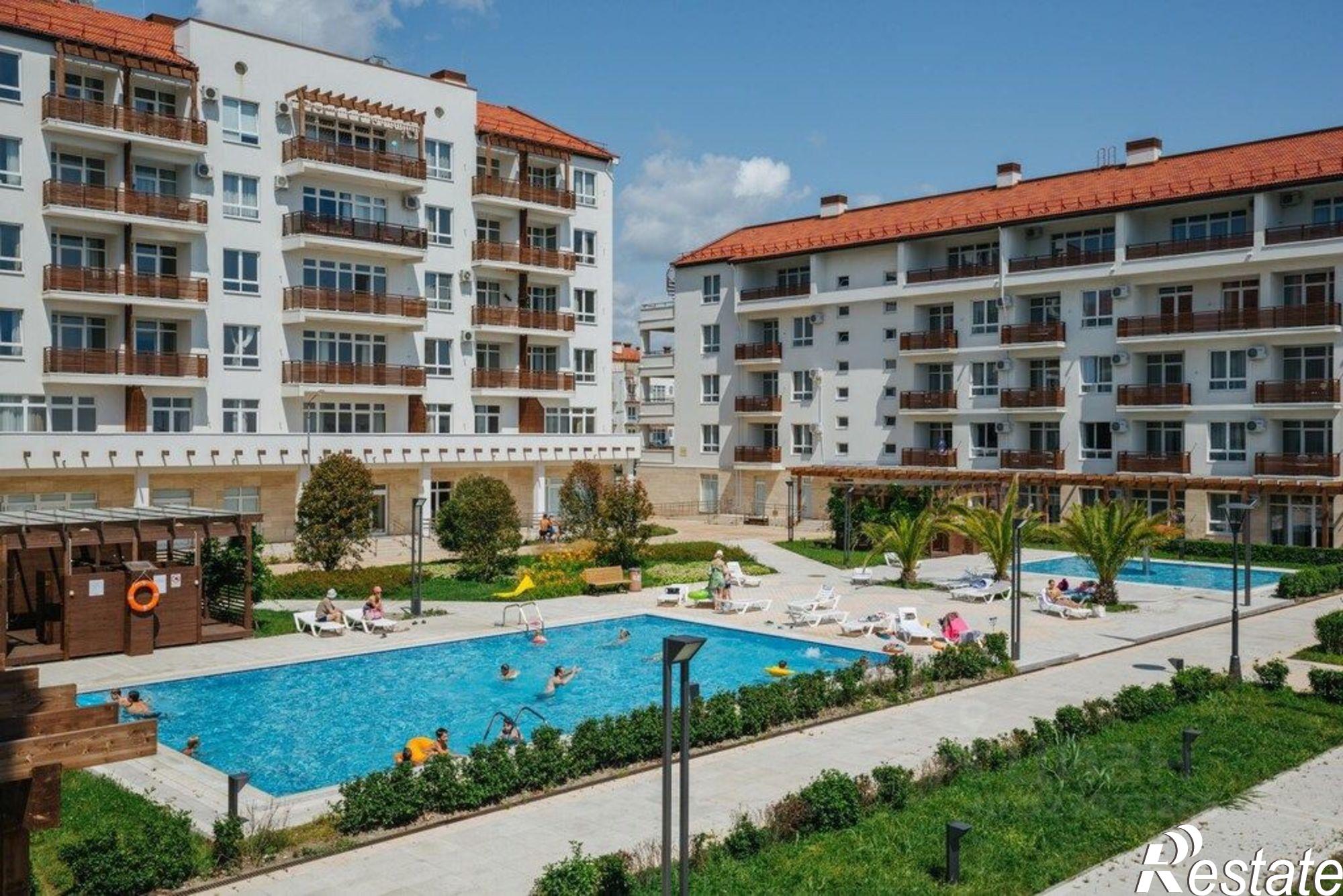 Купить квартиру за 57 000 000 рублей на Голубая улица, 7