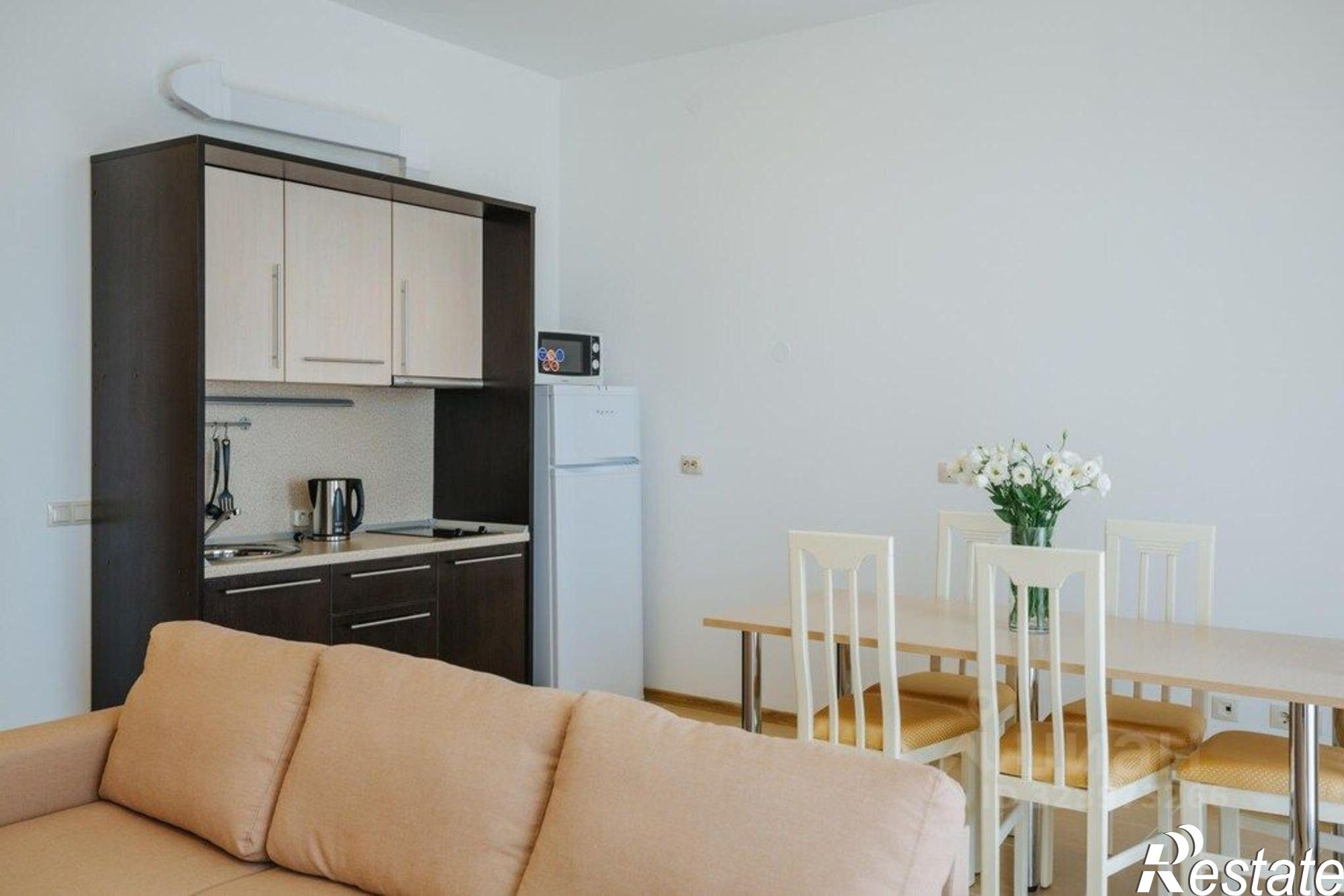 Купить квартиру за 57 000 000 рублей на Голубая улица, 7