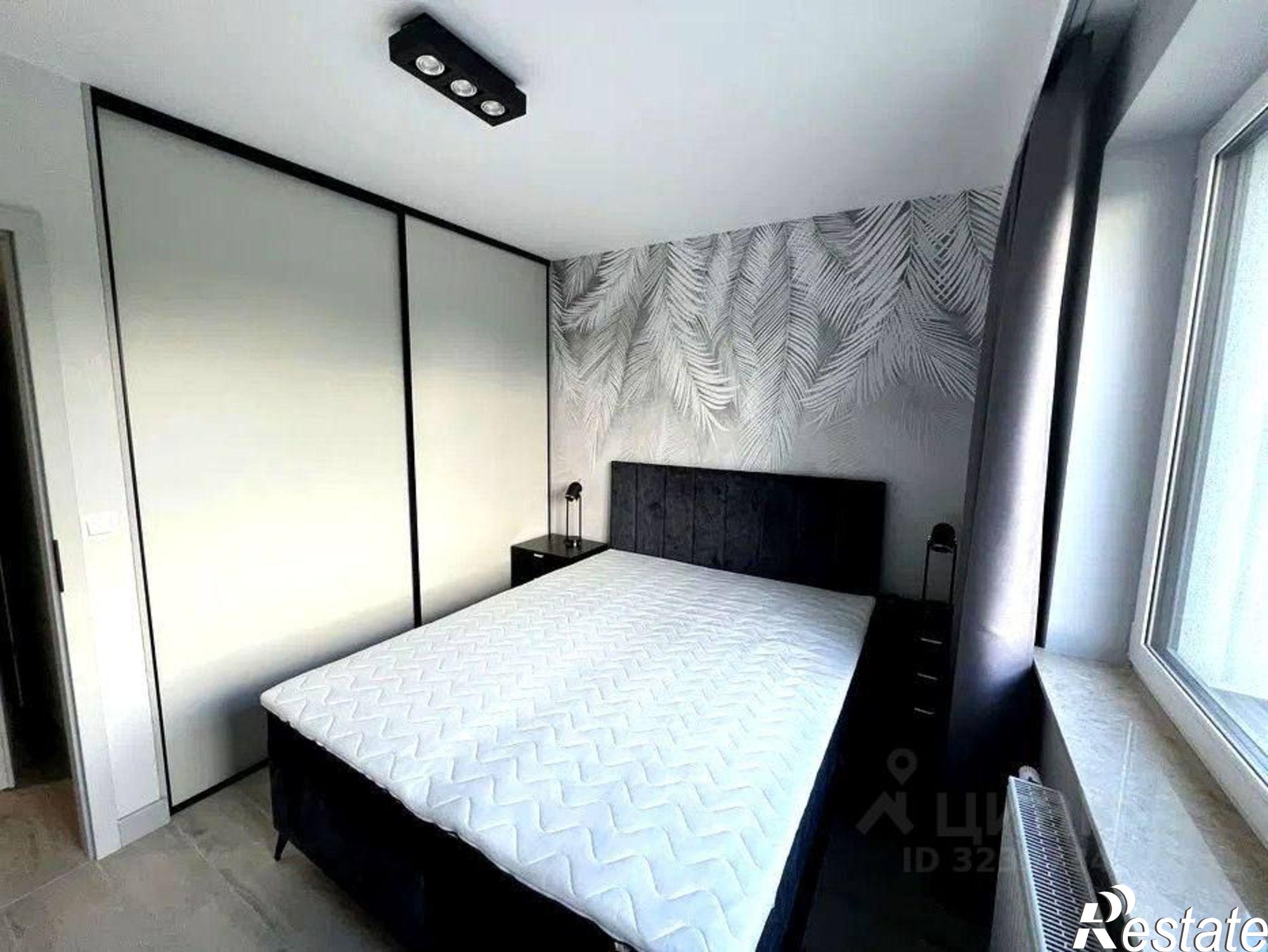 Купить квартиру за 18 000 000 рублей на ул Акаций, 29