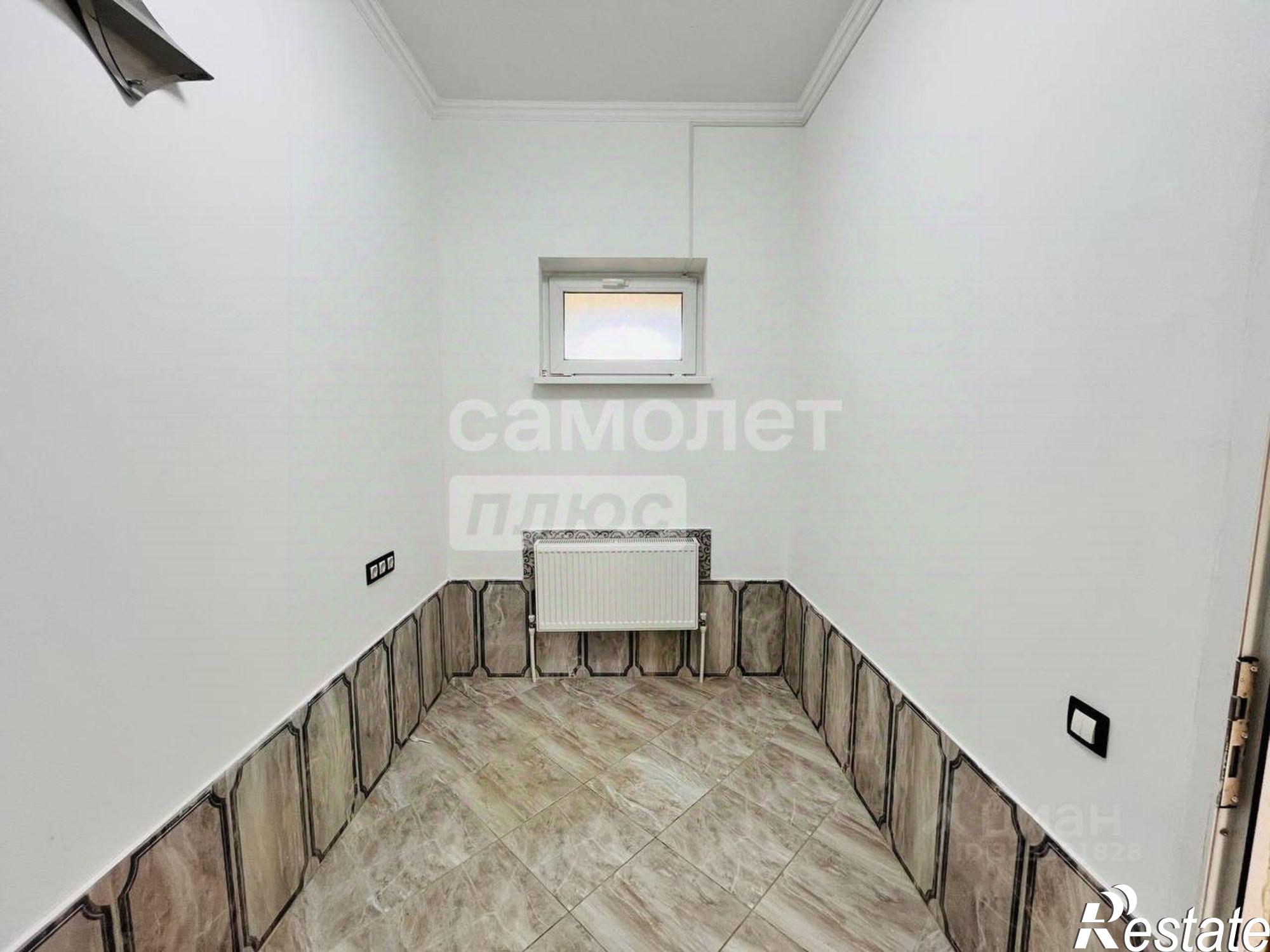 Купить торговое помещение за 16 900 100 рублей на Промысловая улица, 12А