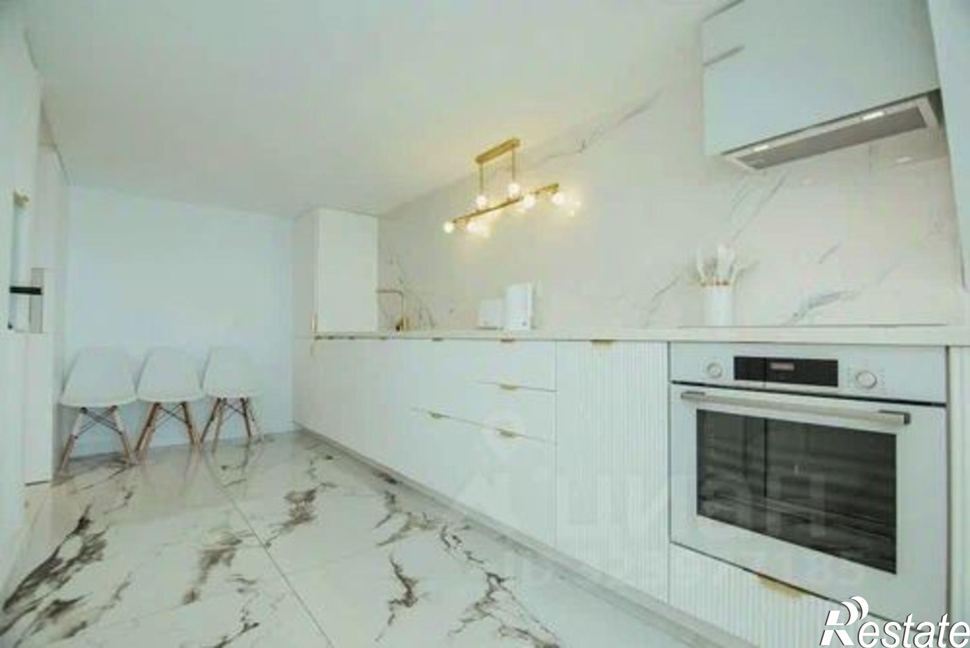 Купить квартиру за 16 500 000 рублей на Парусная улица, 7