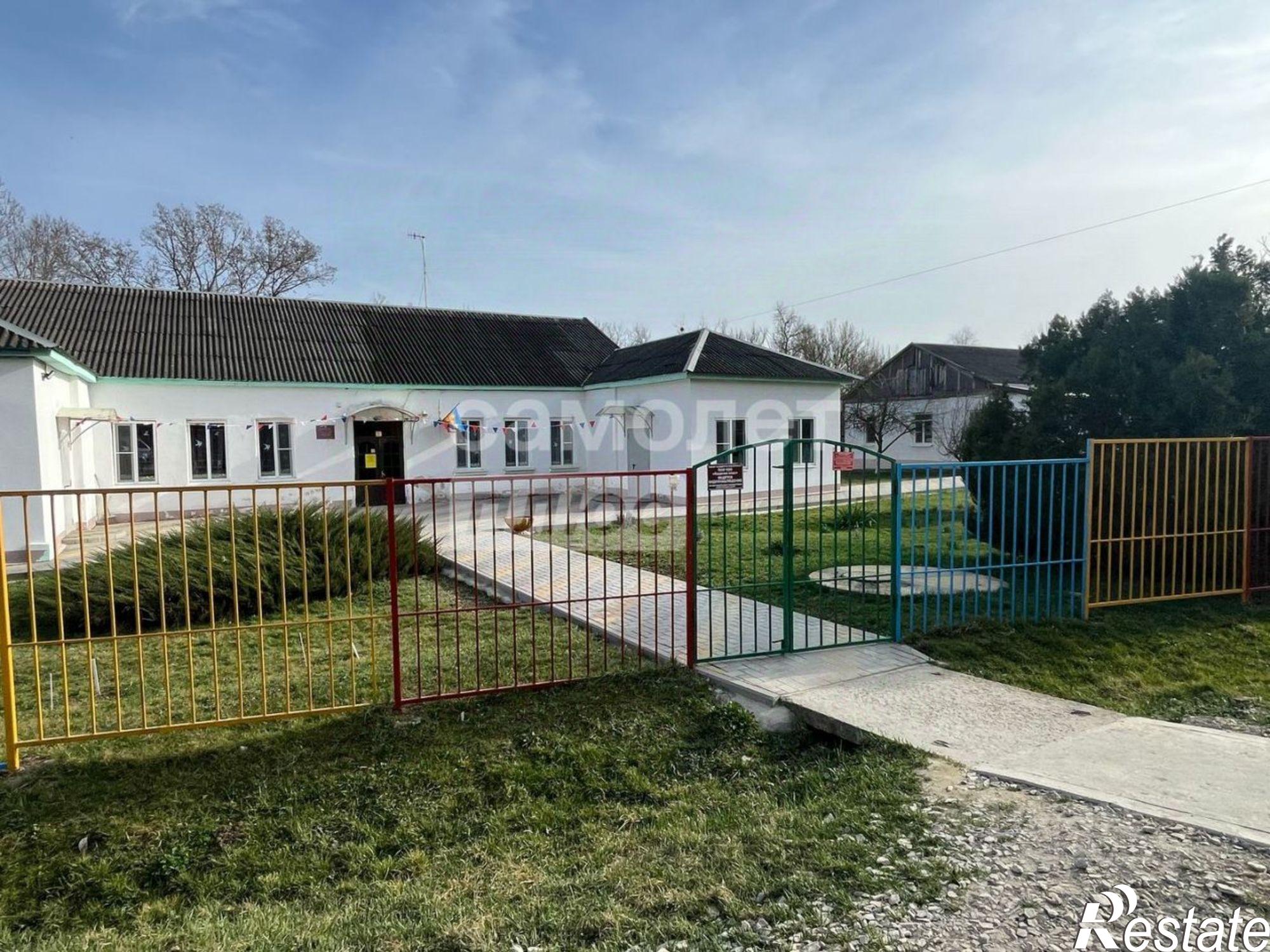 Купить квартиру за 1 000 000 рублей на ул Горького, 14