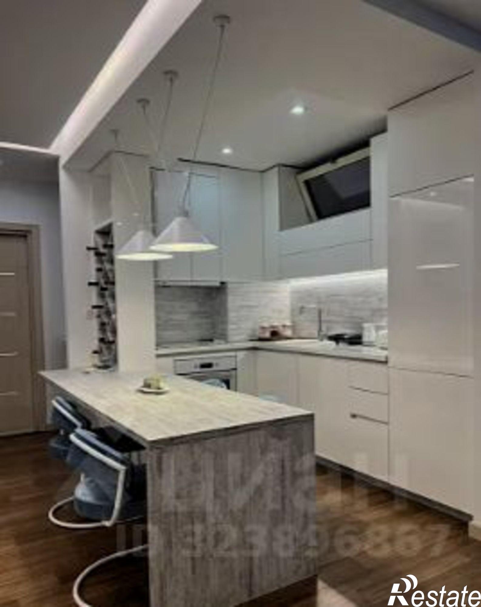 Купить квартиру за 28 800 000 рублей на ул Тюльпанов, 41В