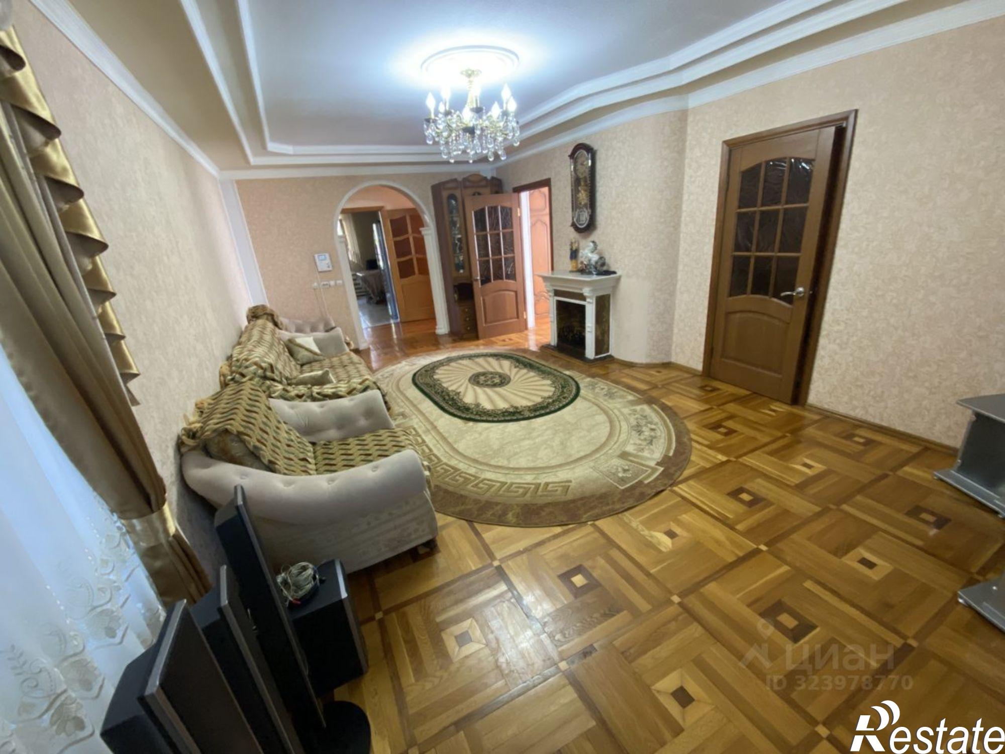 Купить дачу, дом, коттедж за 13 800 000 рублей на Узкий переулок, 88