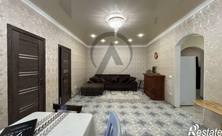 3-комн квартира улица Юдина, 40Б,  д. 40Б