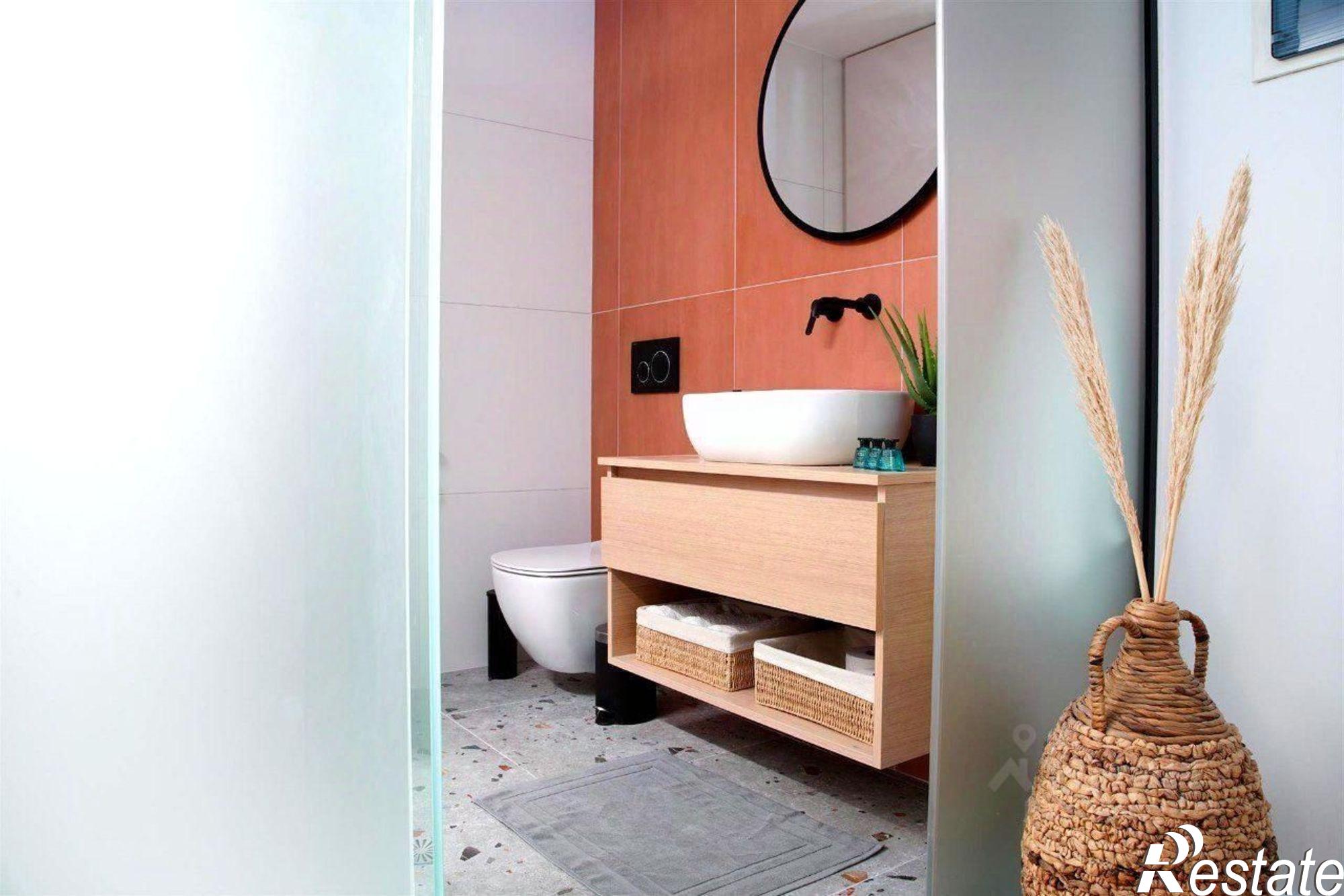 Купить квартиру за 15 900 000 рублей на б-р Надежд, 8/1