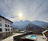 2-комн, 61кв м, этаж 2/3 ул Листопадная, 15/2