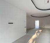 4-комн, 163кв м, этаж 4/4 ул Альпийская, 88А