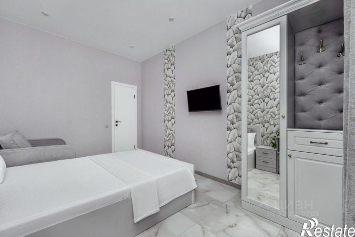 Комната Таврическая улица, 1/3 с1,  д. 1/3 с1