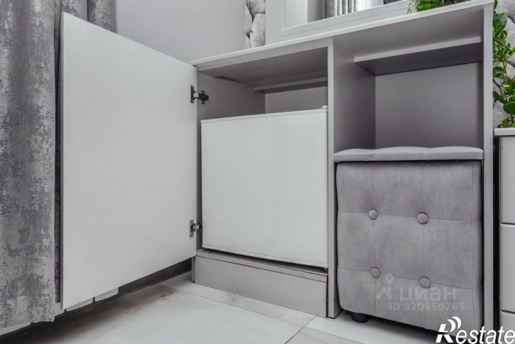 Комната Таврическая улица, 1/3 с1,  д. 1/3 с1