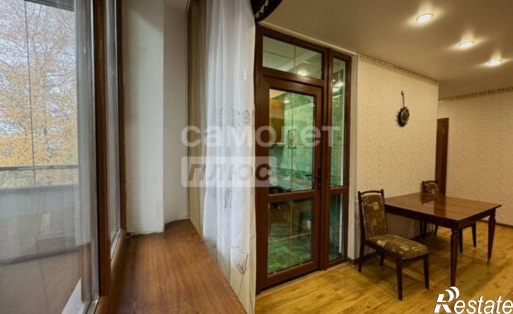 3-комн квартира улица Комиссара Шевченко, 107,  д. 107