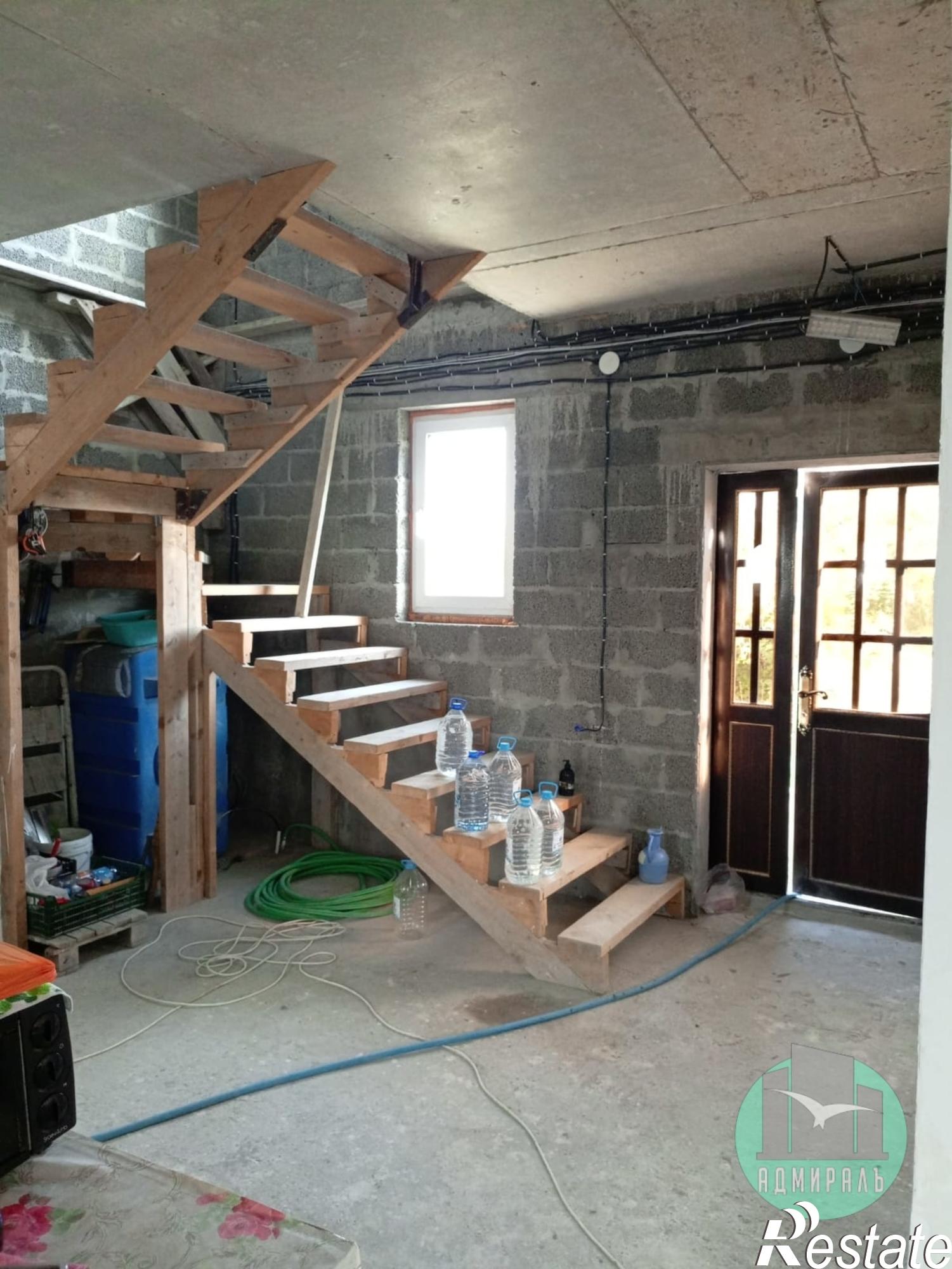 Купить дачу, дом, коттедж за 7 000 000 рублей на муниципальное образование Новороссийск,Гранатовая улица