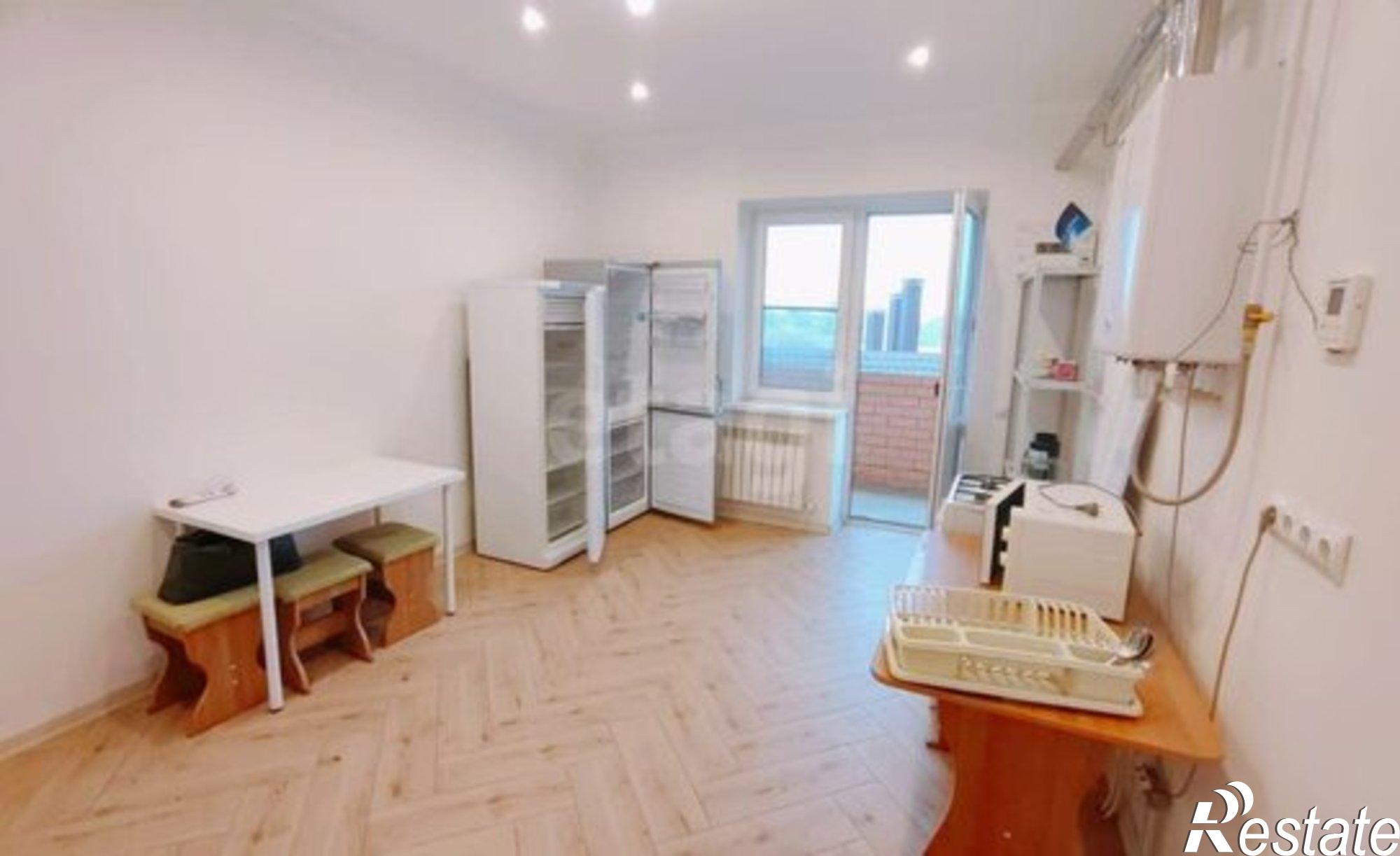 Купить квартиру за 6 300 000 рублей на Комсомольский проспект, 144к4