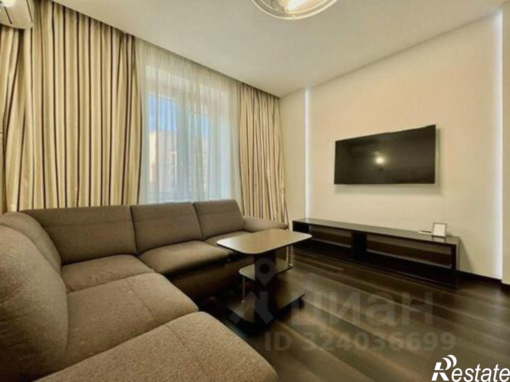 Купить квартиру за 36 000 000 рублей на ул Акаций, 17