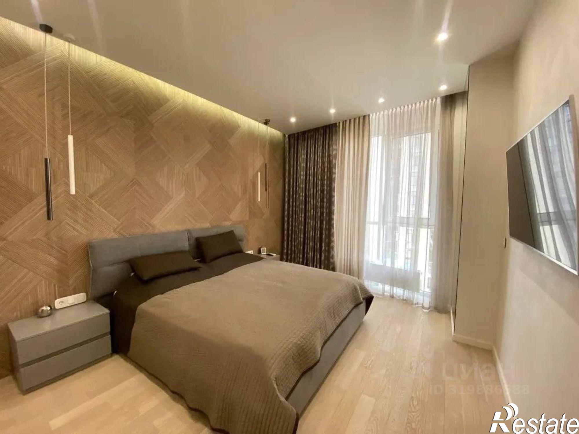 Купить квартиру за 41 000 000 рублей на б-р Надежд, 4/3