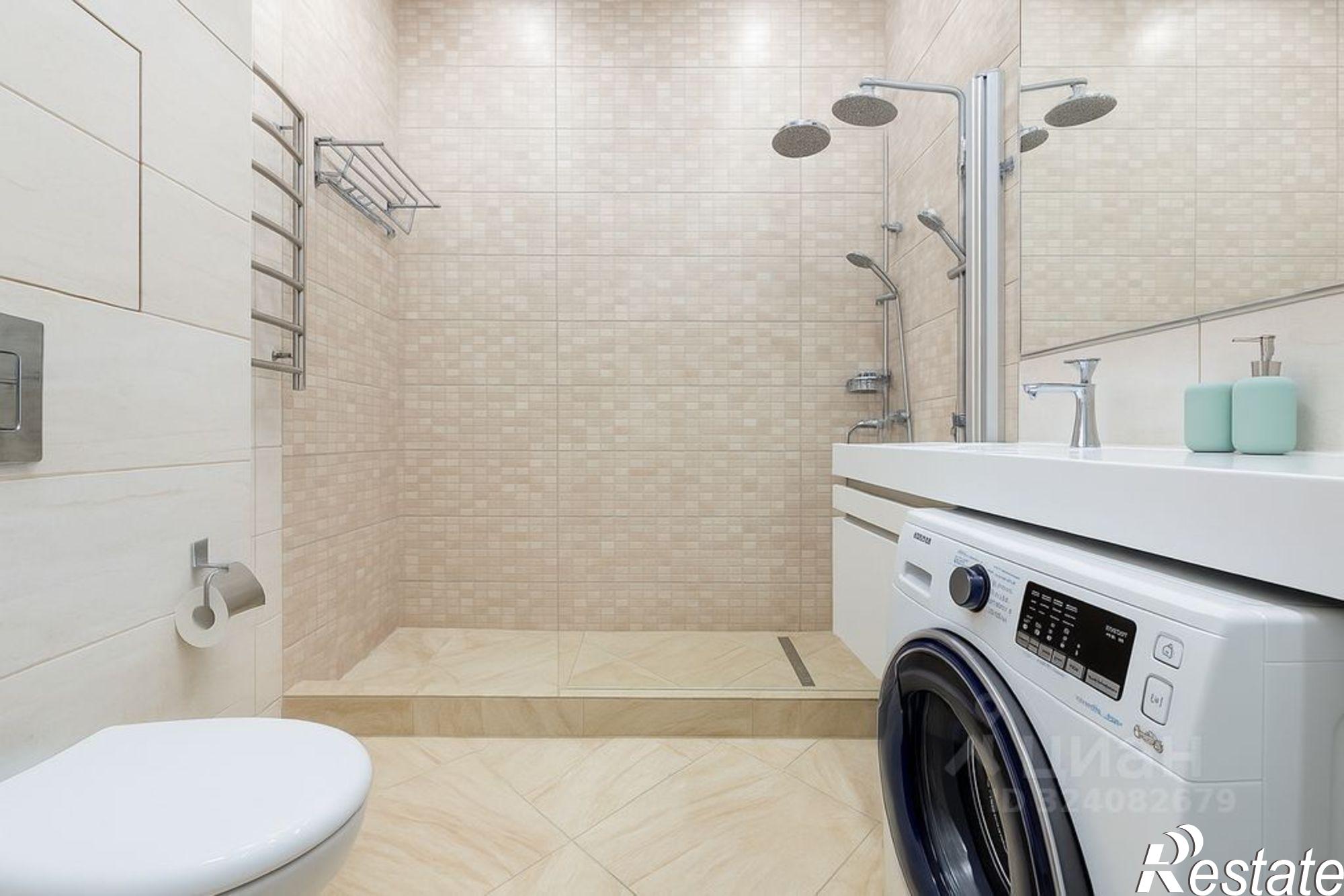 Купить квартиру за 18 000 000 рублей на б-р Надежд, 16