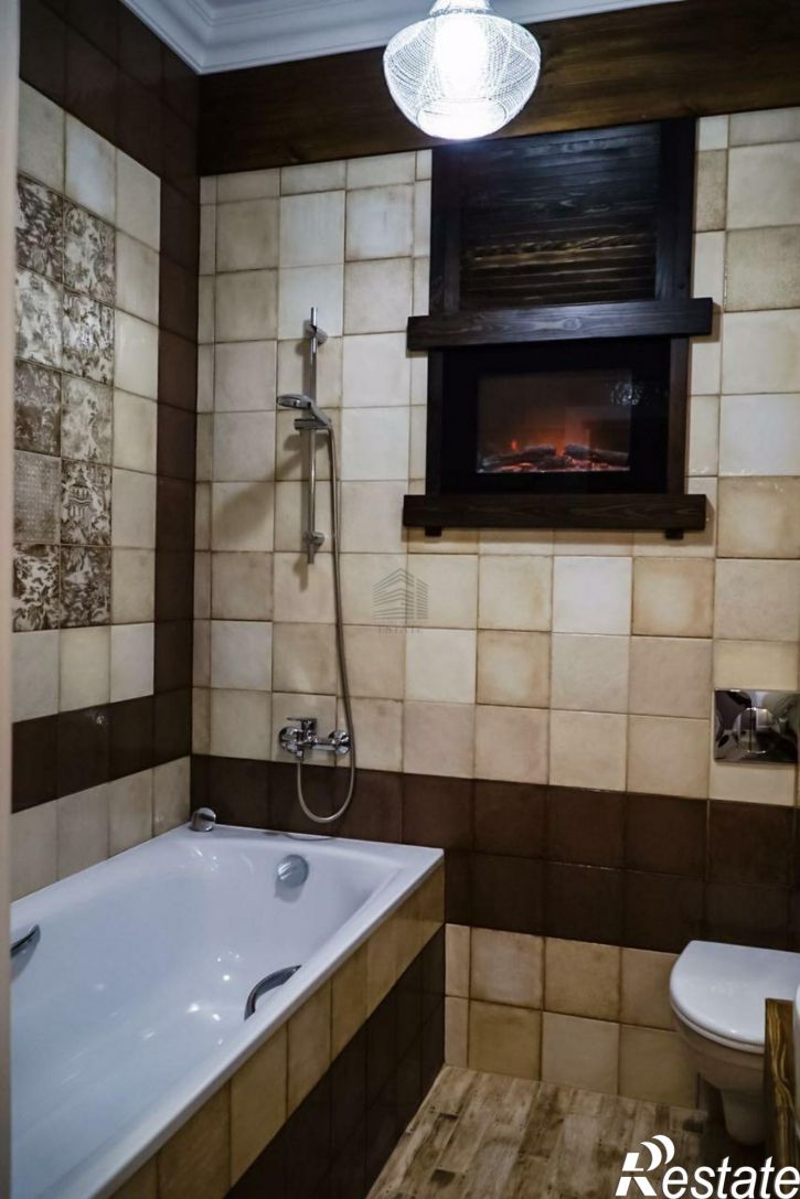 1-комн квартира набережная Кубанская,33