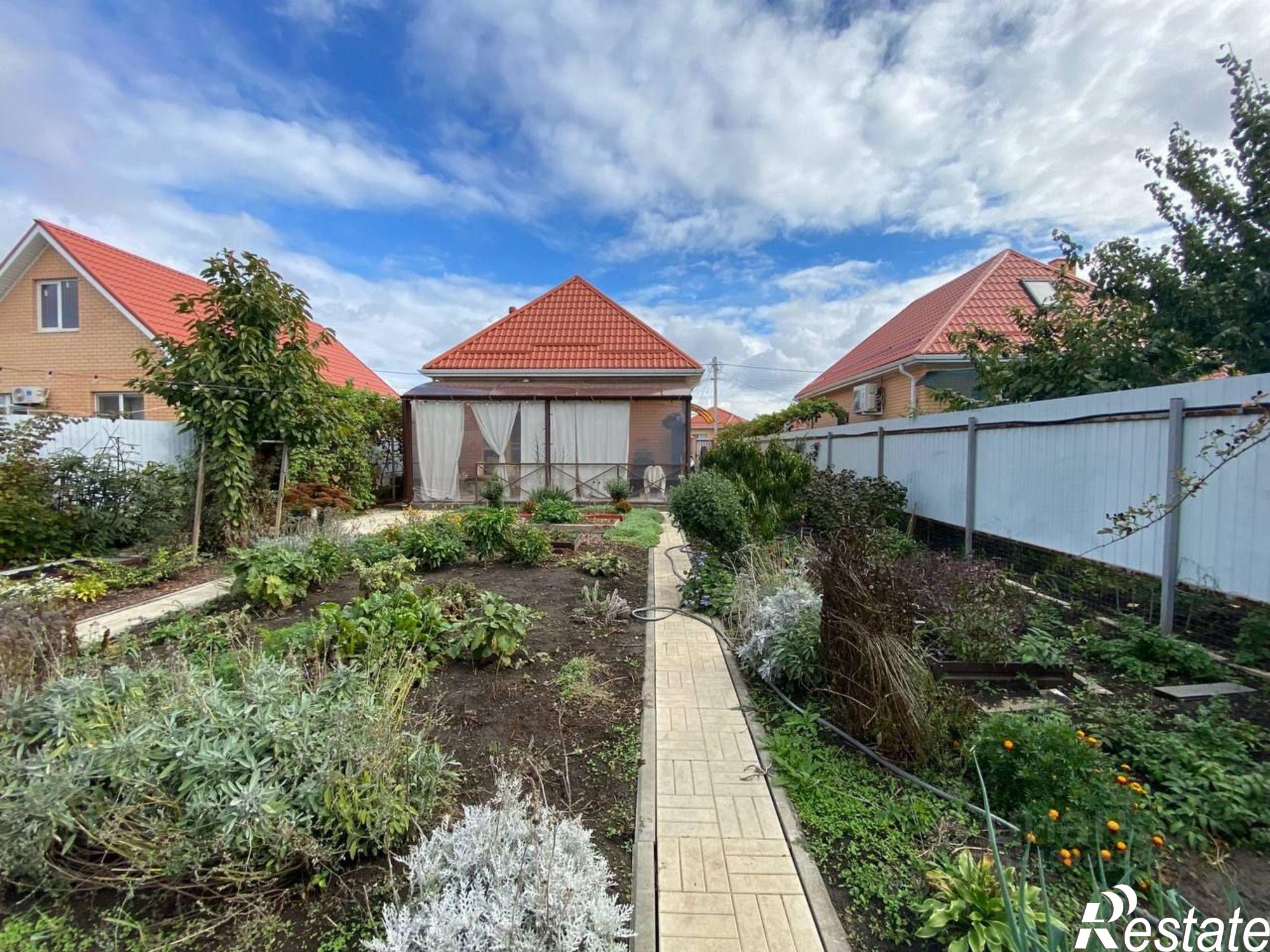 Купить дачу, дом, коттедж за 9 500 000 рублей на Крайняя улица