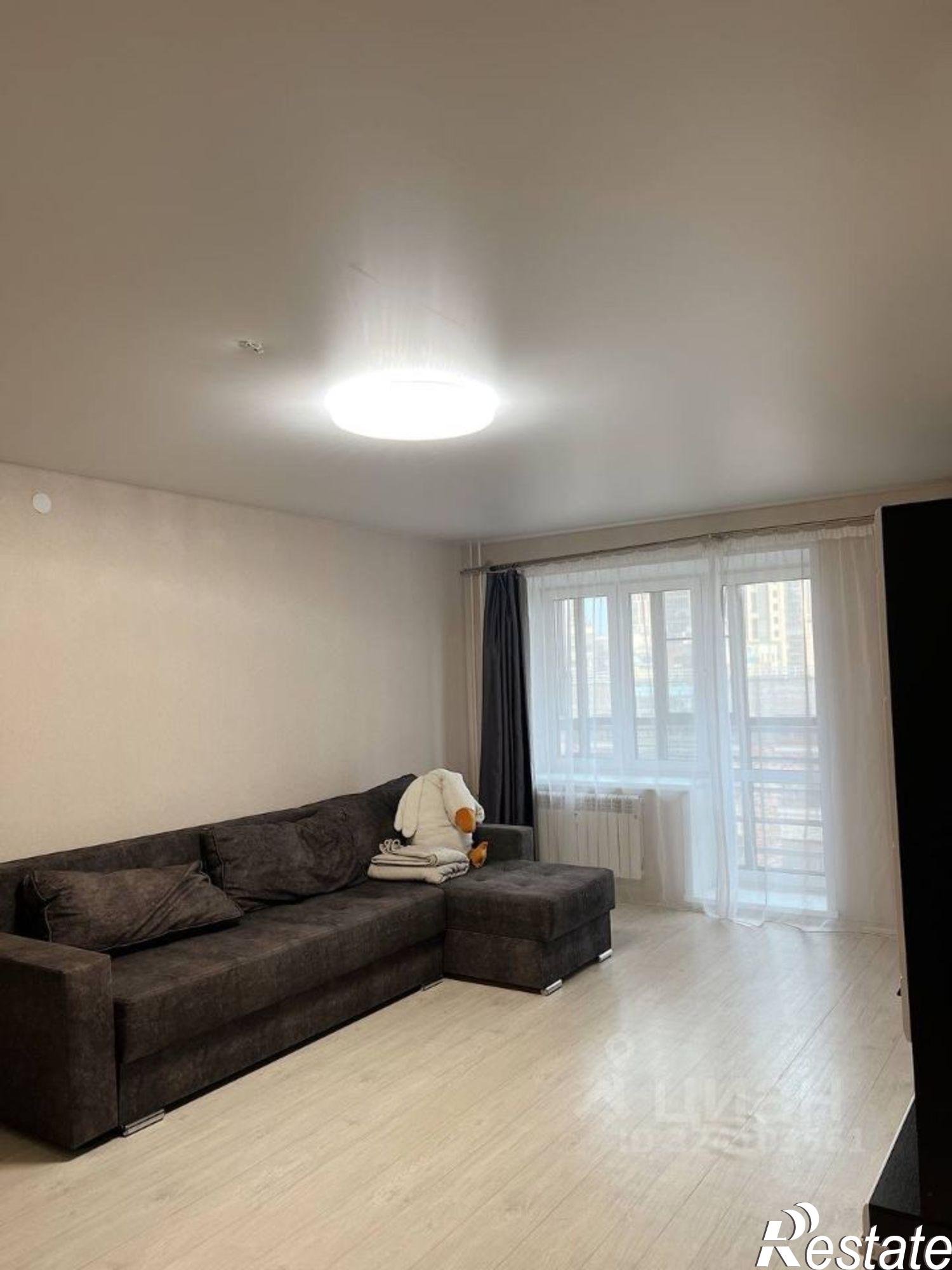 Сдать квартиру за 80 000 рублей на ул Парусная, 7