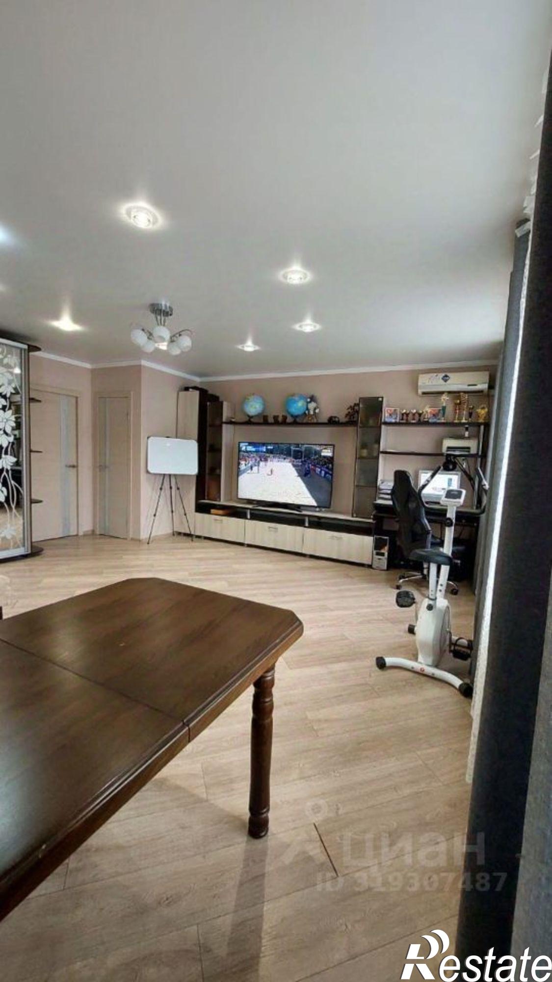 Купить квартиру за 5 500 000 рублей на Октябрьская улица, 106